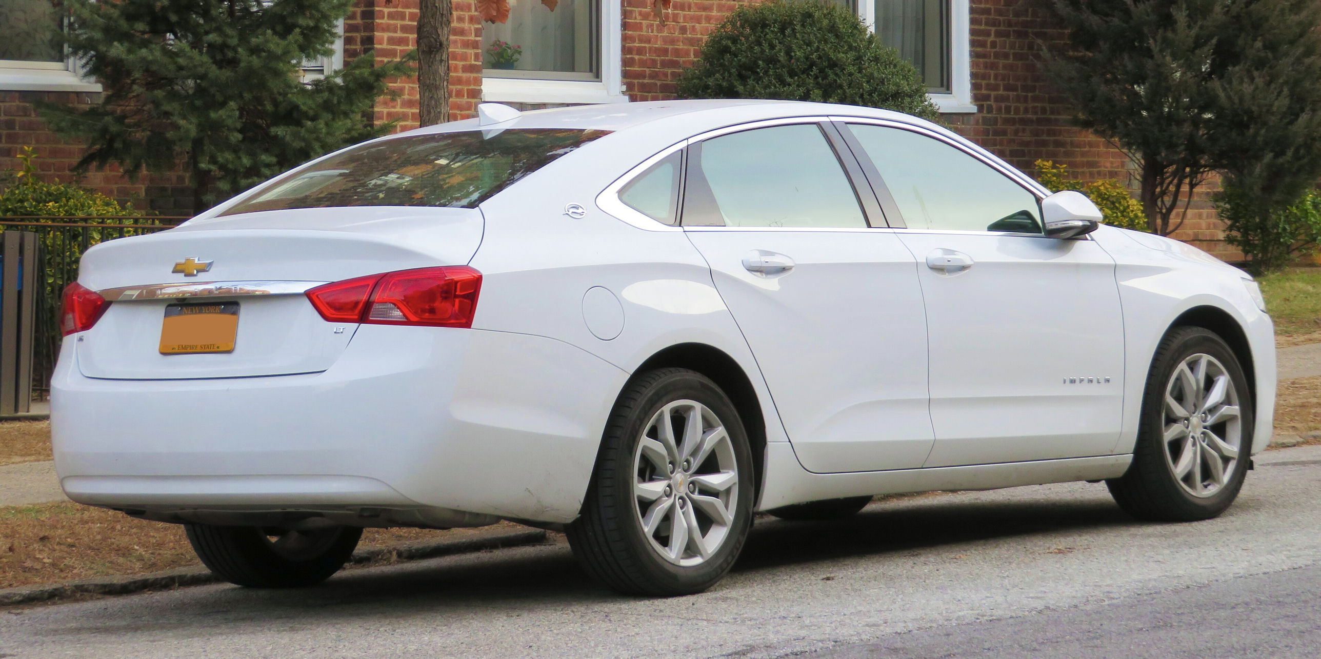 2014–2020 Chevrolet Impala rear three-quarter